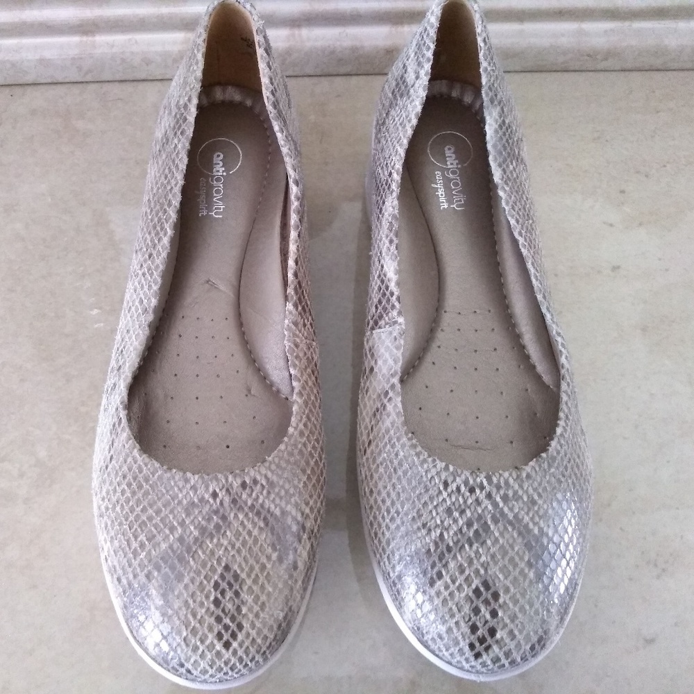 Easy Spirit Anti Gravity Wedge Platform Flats *NEW